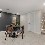 Mile Hi: Amenities Galore