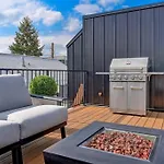 Luxury Townhouse In The Heart Of Lohi