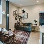Vrain 2 Bedroom 1 Bath With Full Kitchen