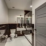 Vrain 2 Bedroom 1 Bath With Full Kitchen