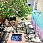 3152 N Josephine St