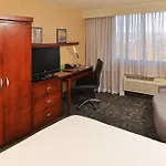 Courtyard By Marriott Denver Cherry Creek