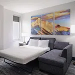 Hampton Inn & Suites Denver Downtown Convention Center