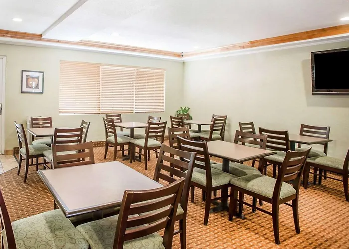 Quality Inn & Suites Denver International Airport