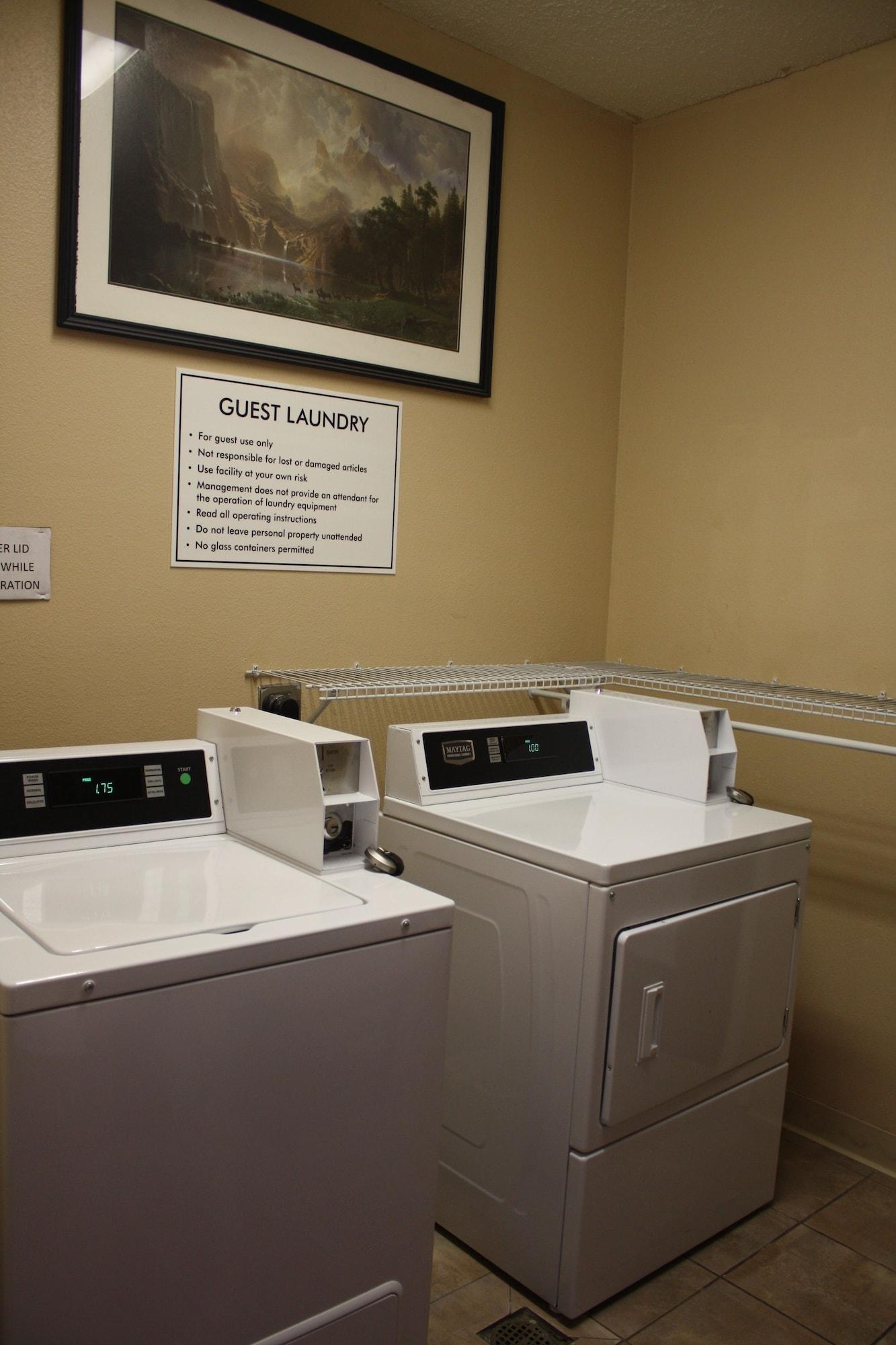 Ramada By Wyndham International Airport Denver