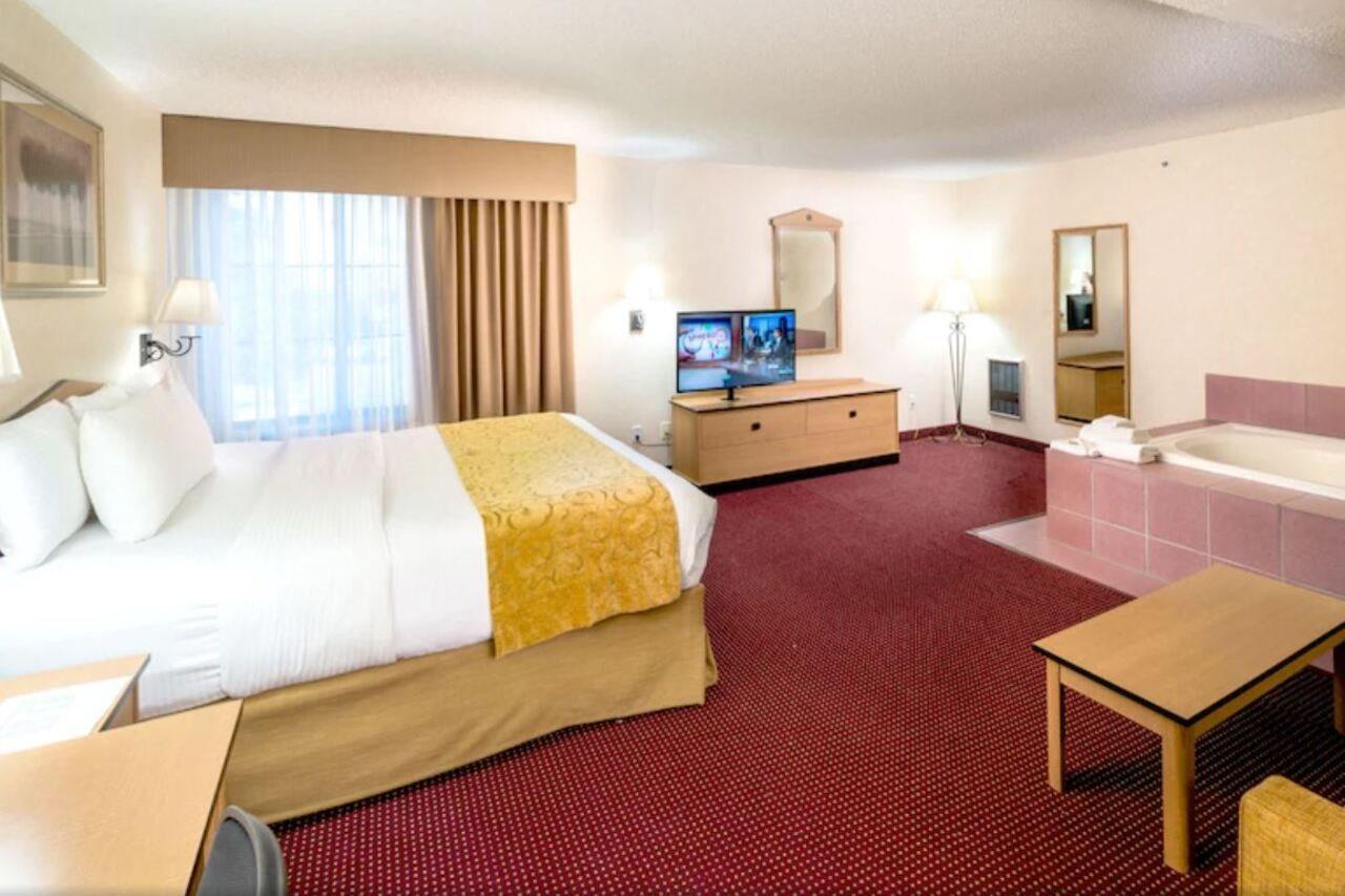 Americinn & International Airport Hotel Denver