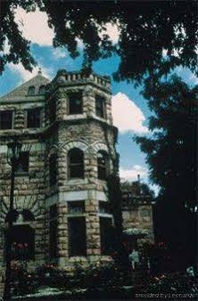 Bed & Breakfast Castle Marne Bed & Breakfast 4*