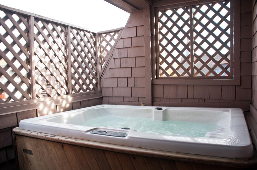 Castle Marne Bed & Breakfast Bed & Breakfast Denver