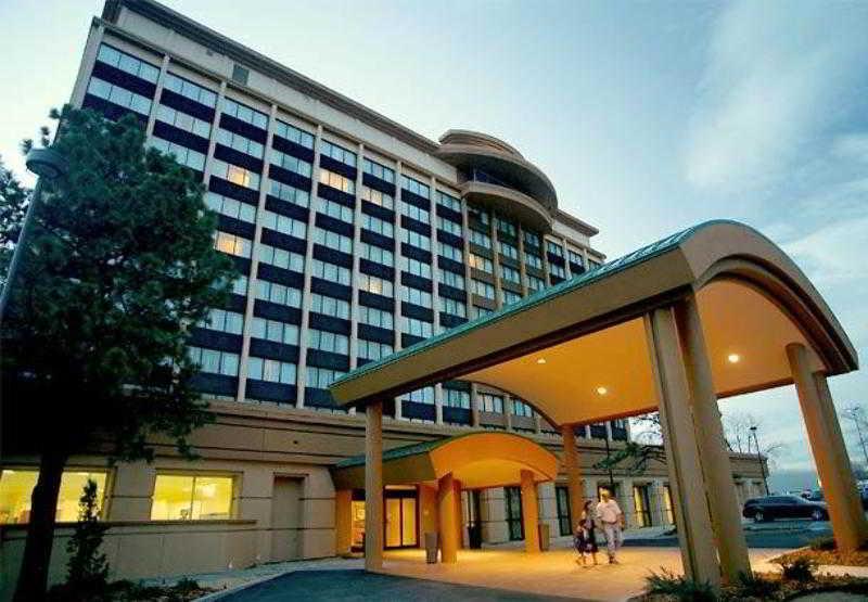 Hotel Courtyard By Marriott Cherry Creek 3*