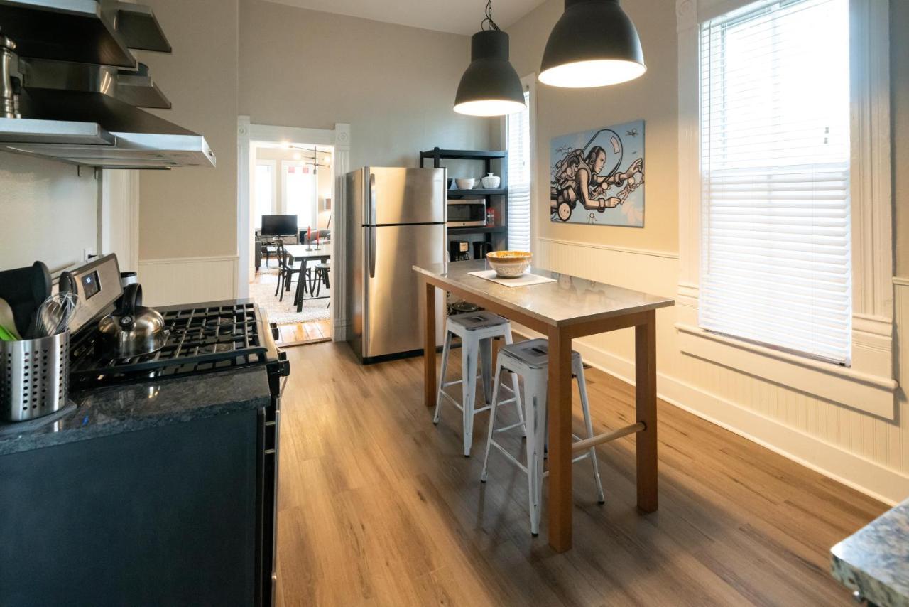 2360 Glenarm Place Holiday home