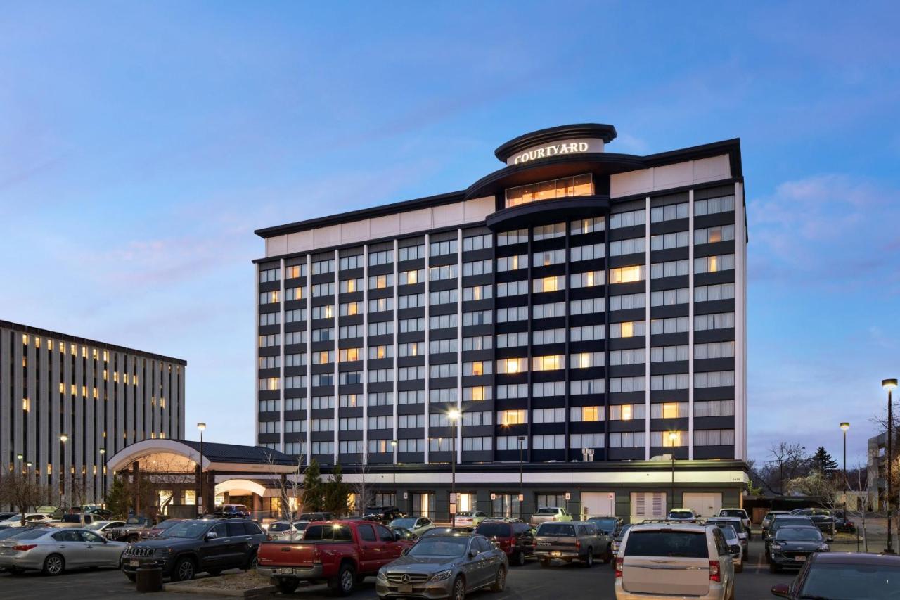 Courtyard By Marriott Cherry Creek Hotel