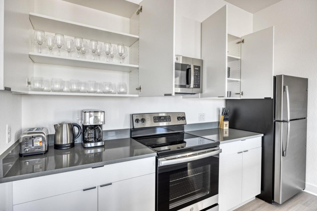 Sloans 2br W Gym Wd Roof Nr Park Den-105 Denver