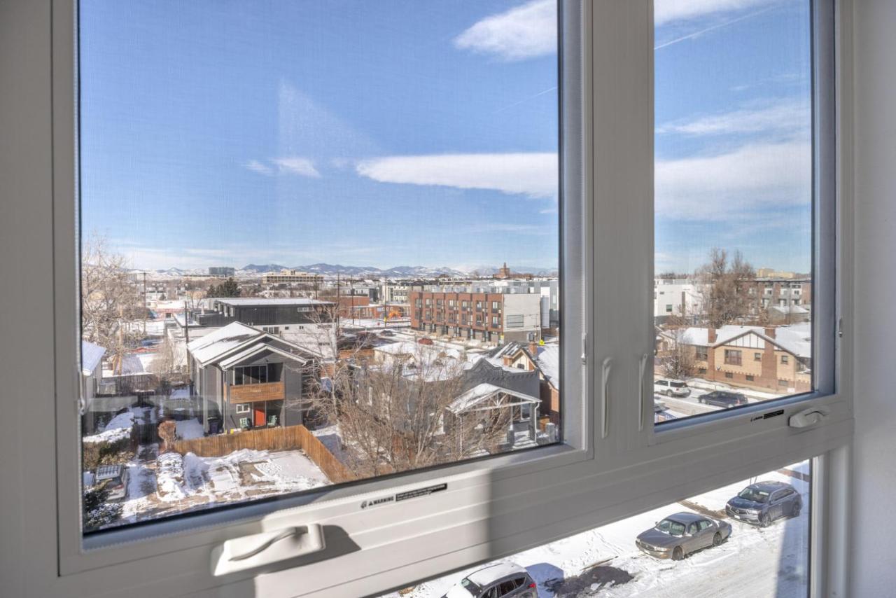 Sloans 2br W Gym Wd Roof Nr Park Den-105 *