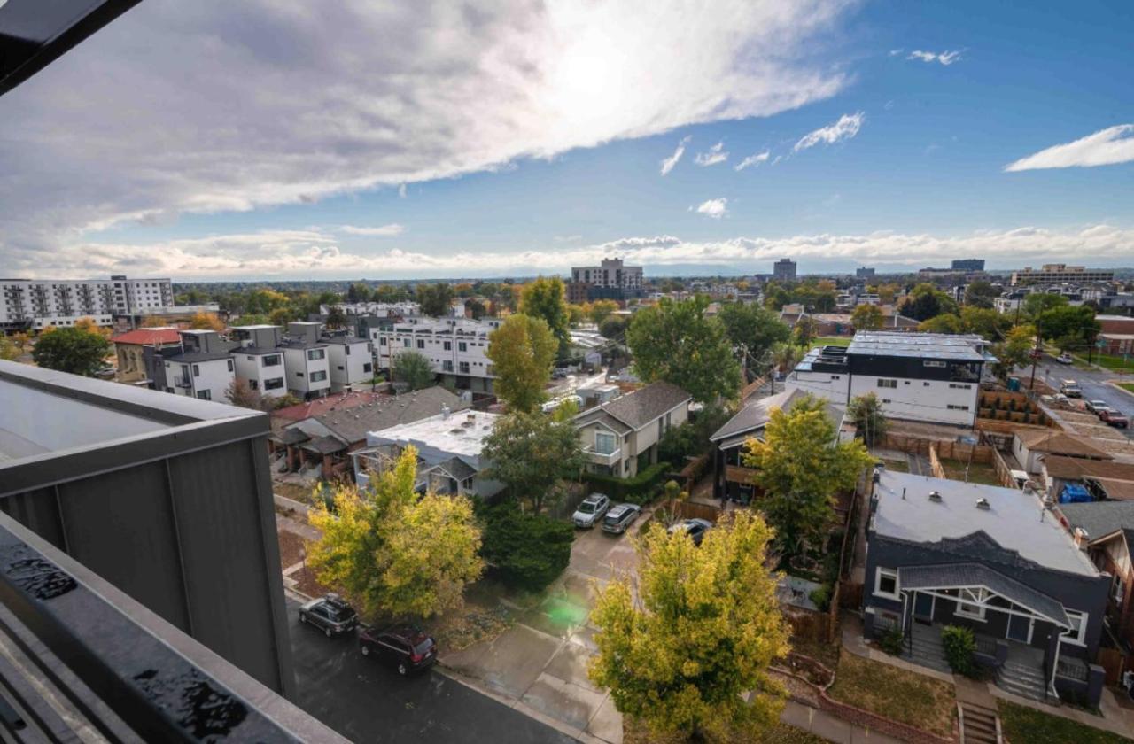Sloans 2br W Gym Wd Roof Nr Park Den-105 Apartment *