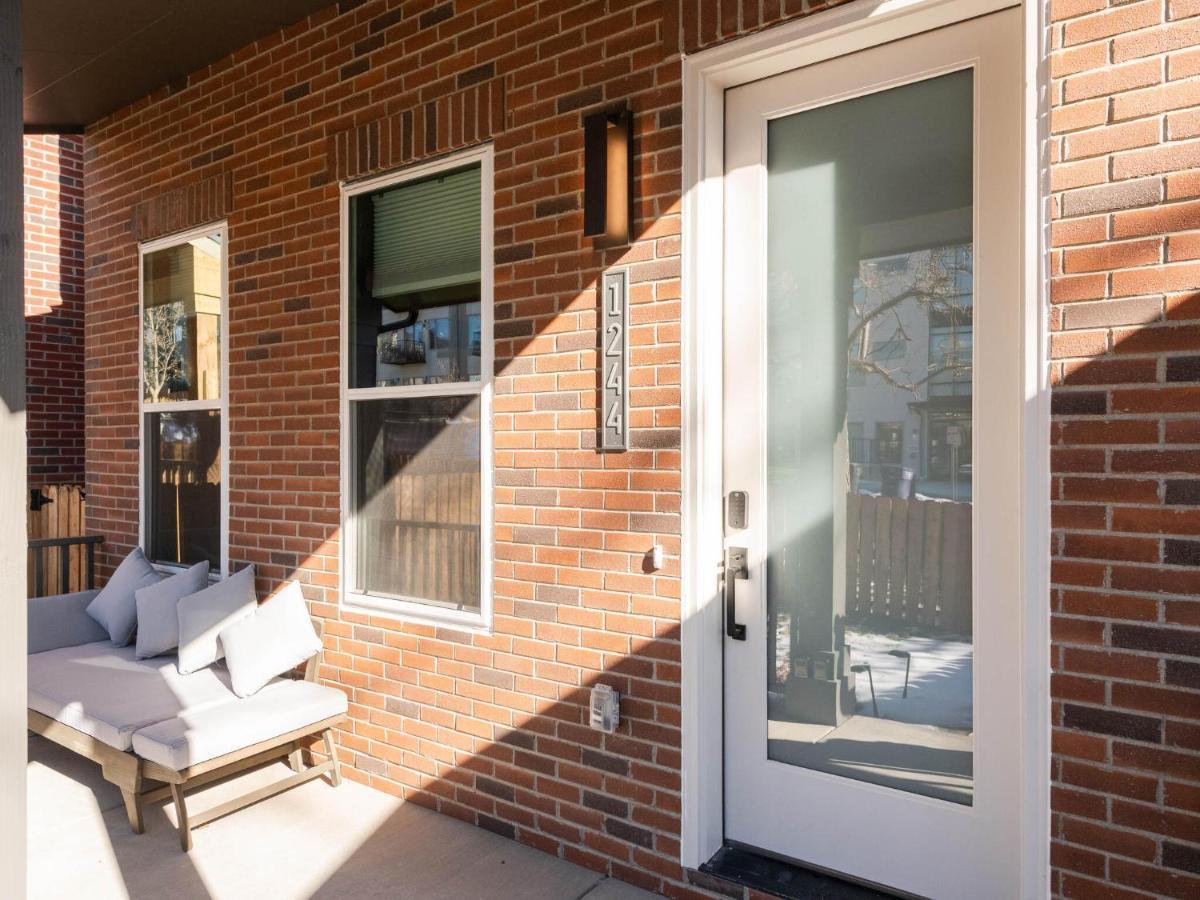 Stunning 3bd 3.5 Ba - 10 Min To Downtown! Garage! Denver