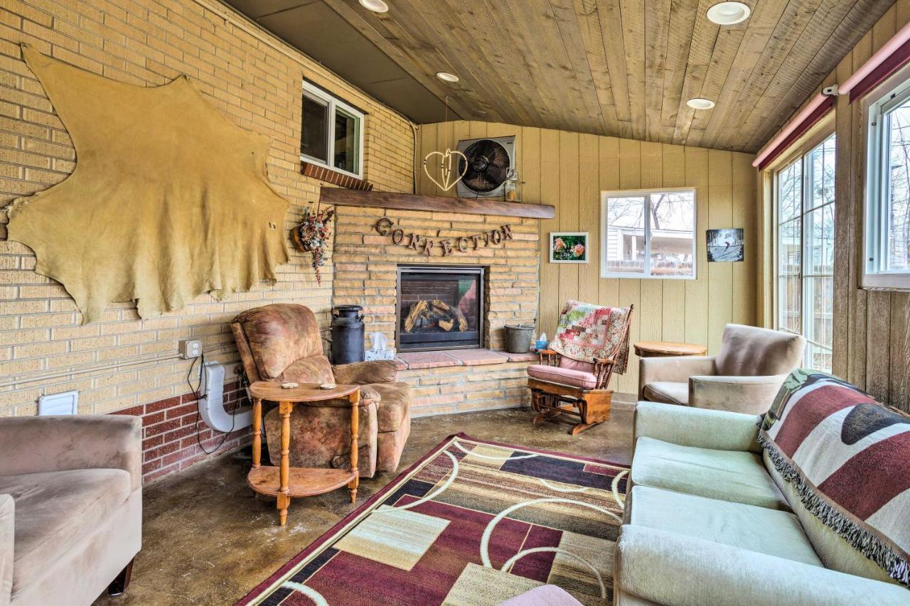 With Shared Patio And Fire Pit! Apartment Denver