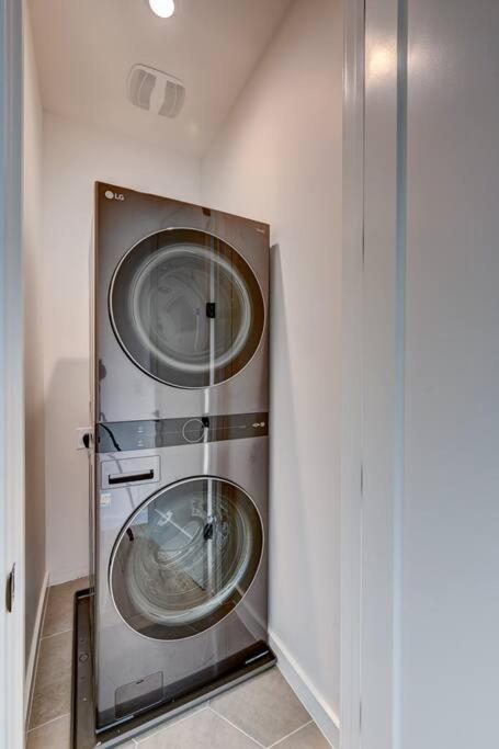 Luxury Townhouse In The Heart Of Lohi Denver