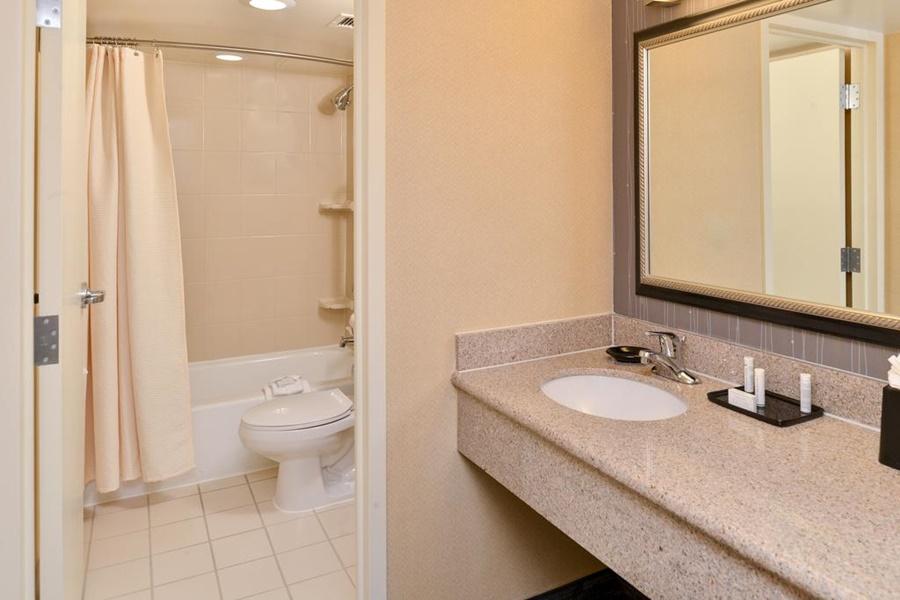 Courtyard By Marriott Cherry Creek 3*