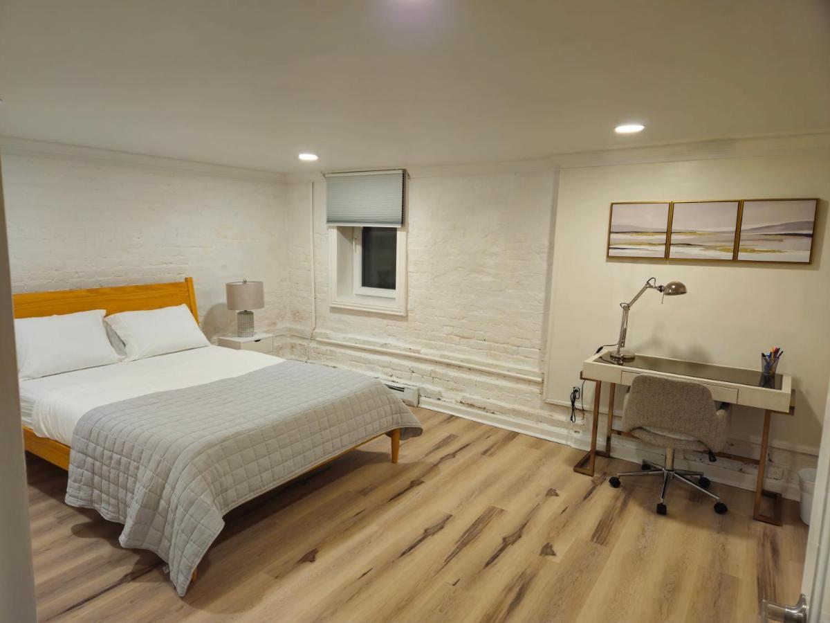 Apartment 2-bedroom In The Heart Of *