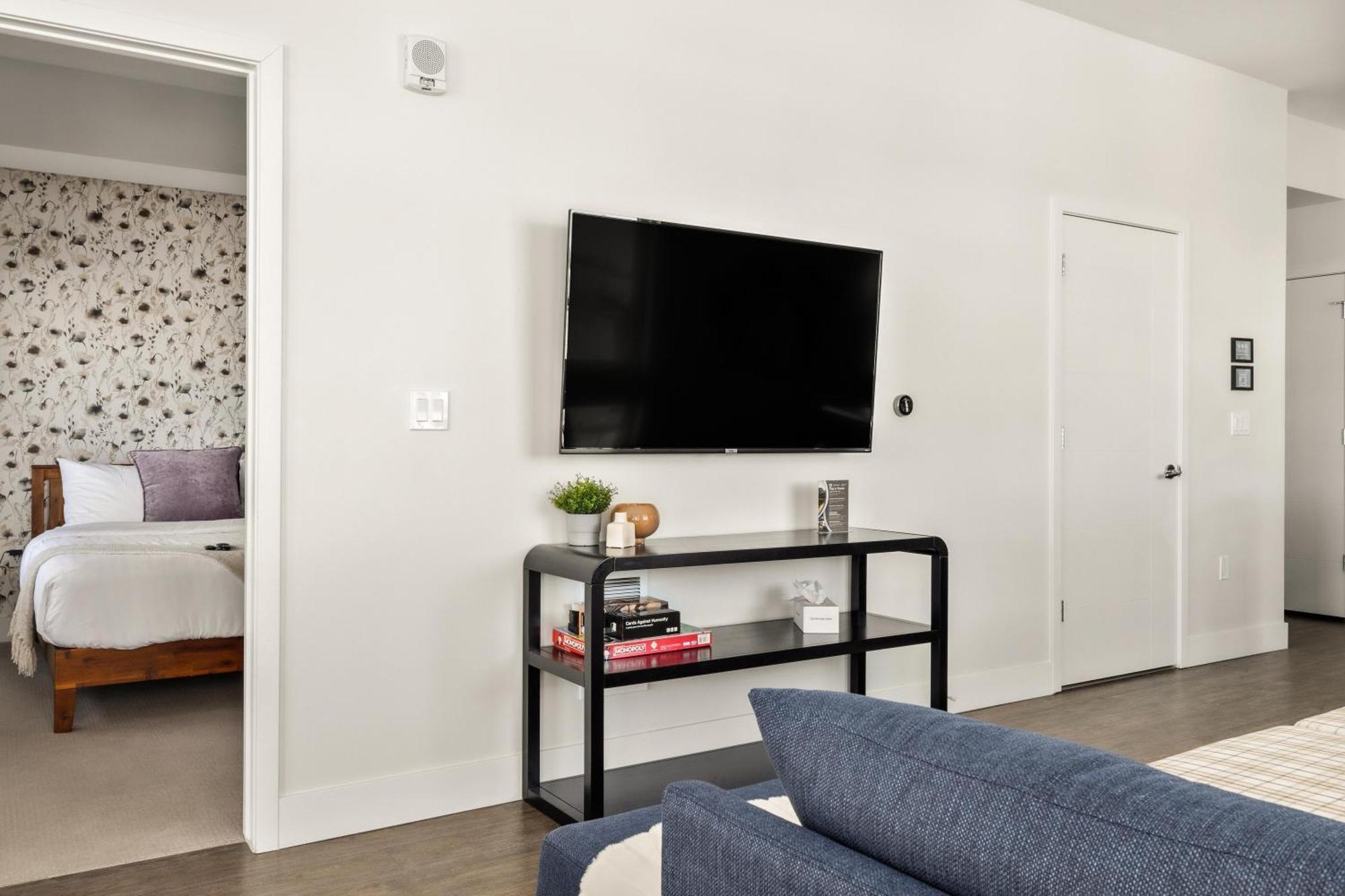 Floor | Amazing Windows | Zuni Lofts Denver