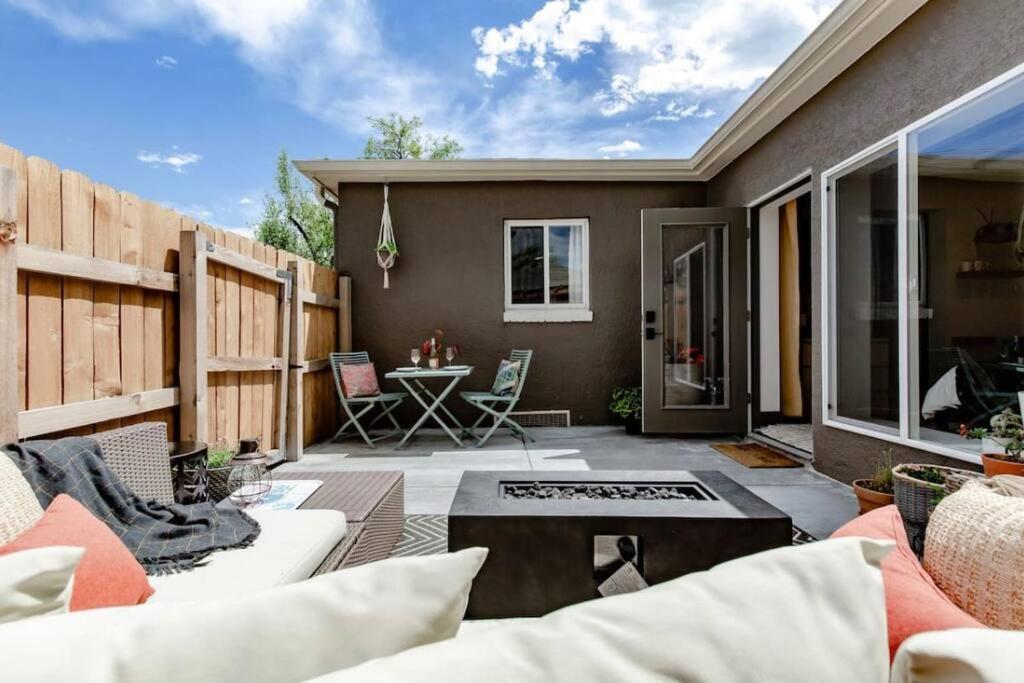 Unique Designer 4 Bed 4 Bath *