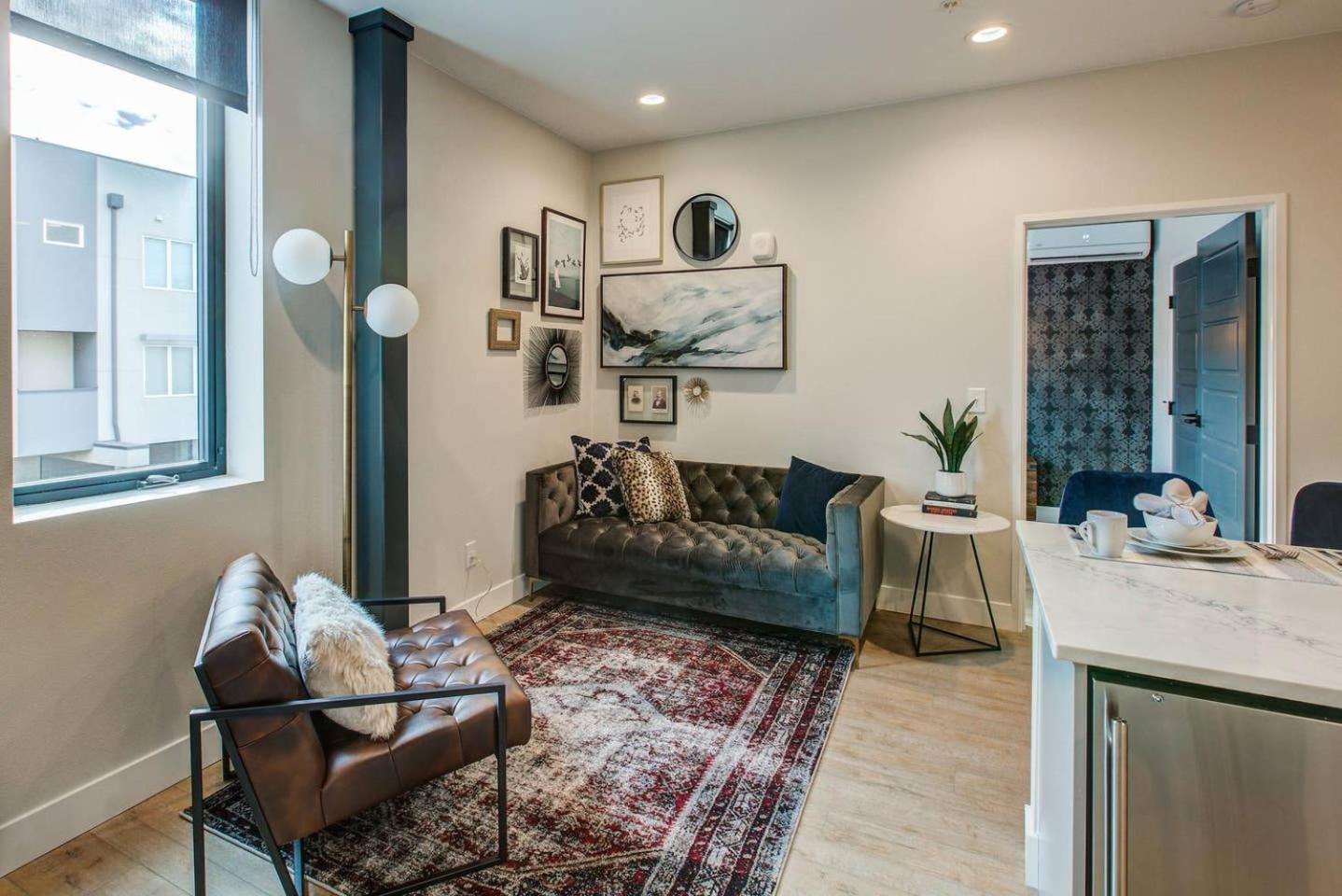 Vrain 2 Bedroom 1 Bath With Full Kitchen