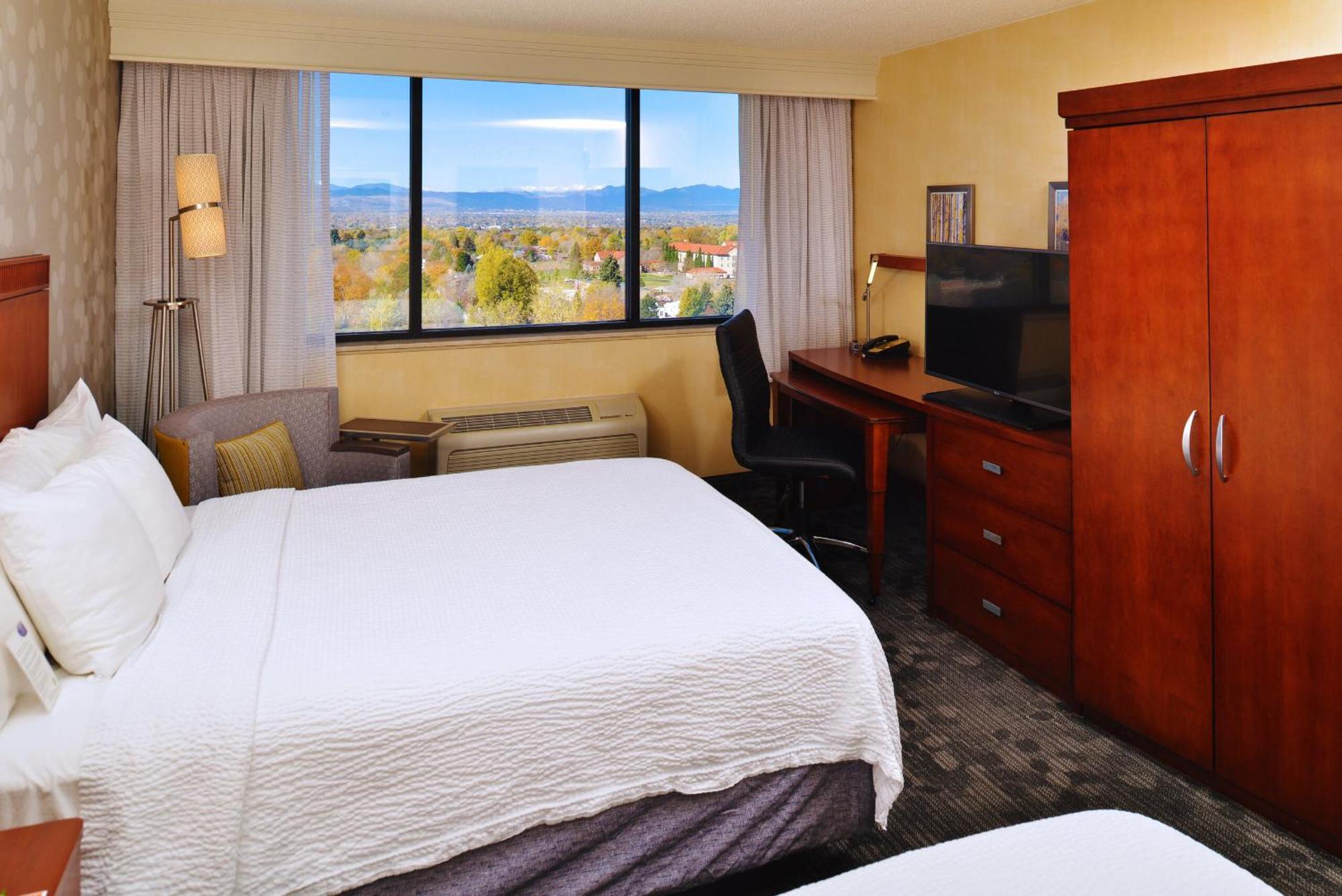 Courtyard By Marriott Cherry Creek Hotel 3*