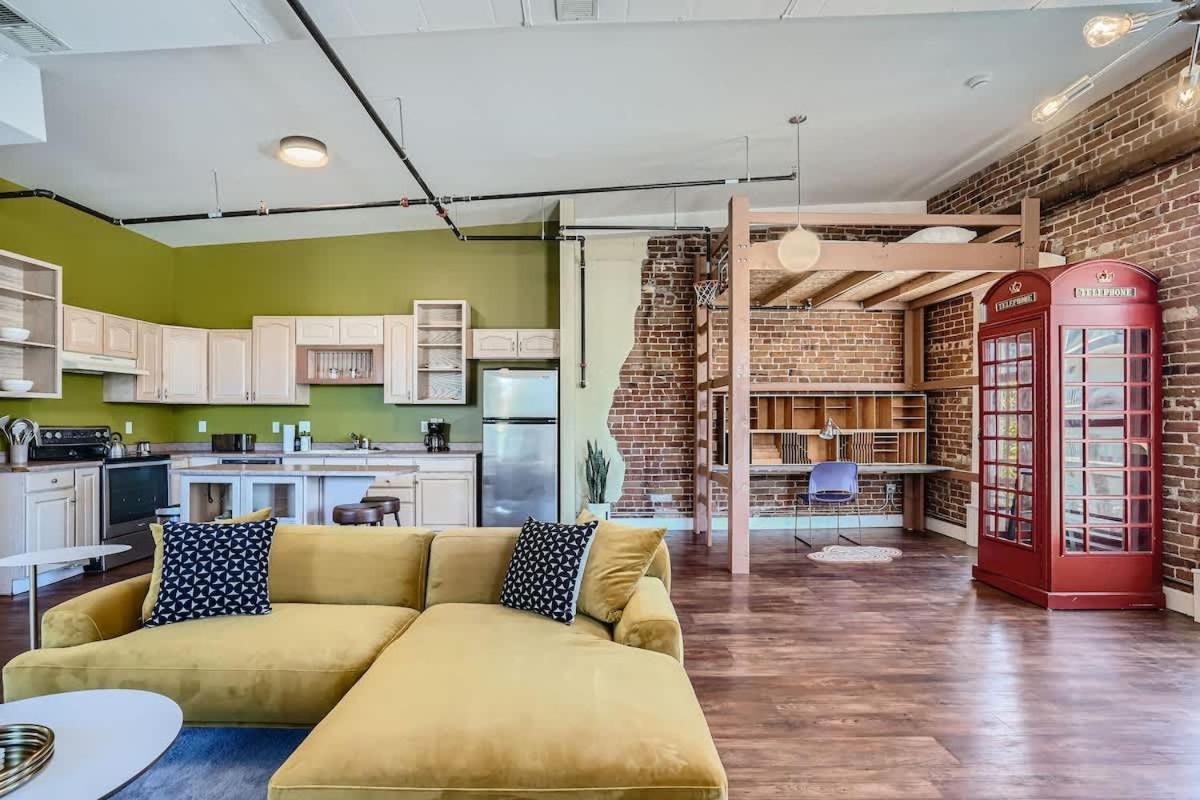 Historic Loft In Ballpark 30 Day Sleeps 4 Apartment *
