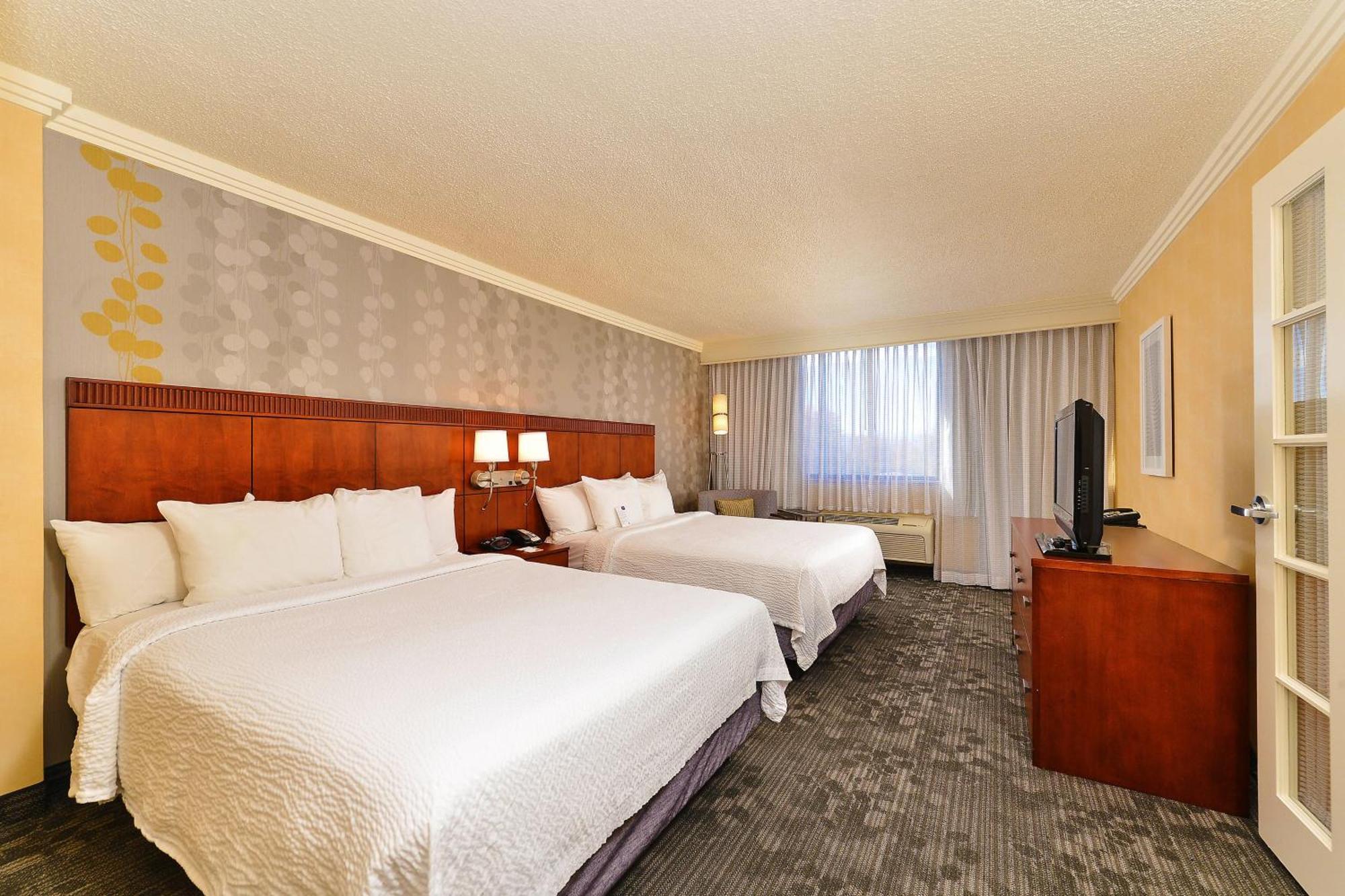Courtyard By Marriott Cherry Creek