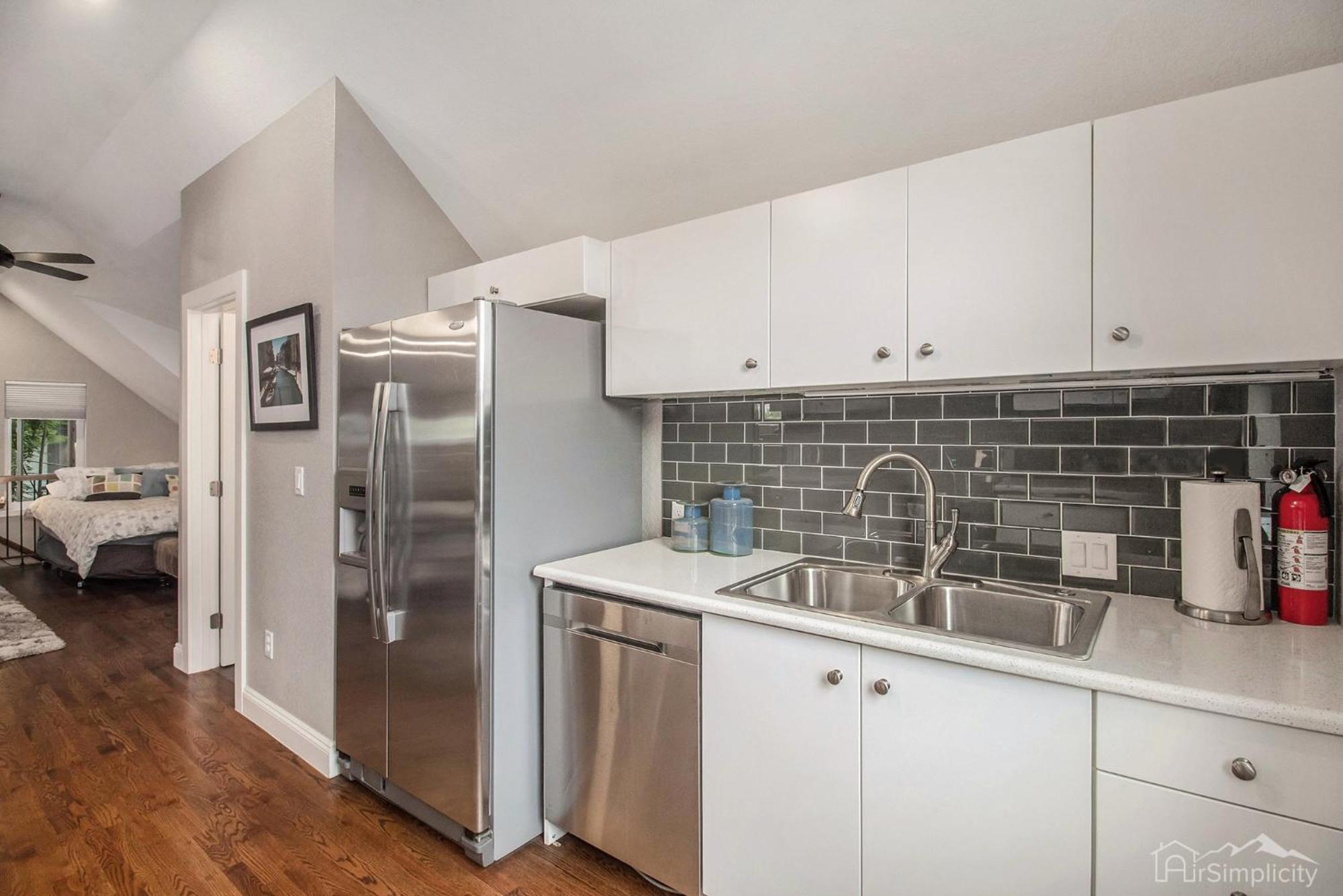 Lohi Loft Living Walk To Everything! Guest house Denver