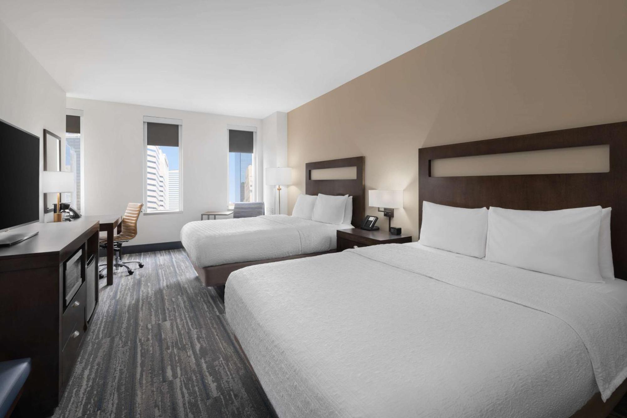 Hotel Hampton & Downtown Convention Center Denver