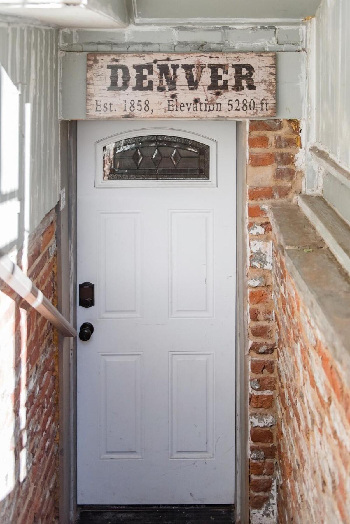 Designer In A Historic 1901 Downtown Area Mansion Denver