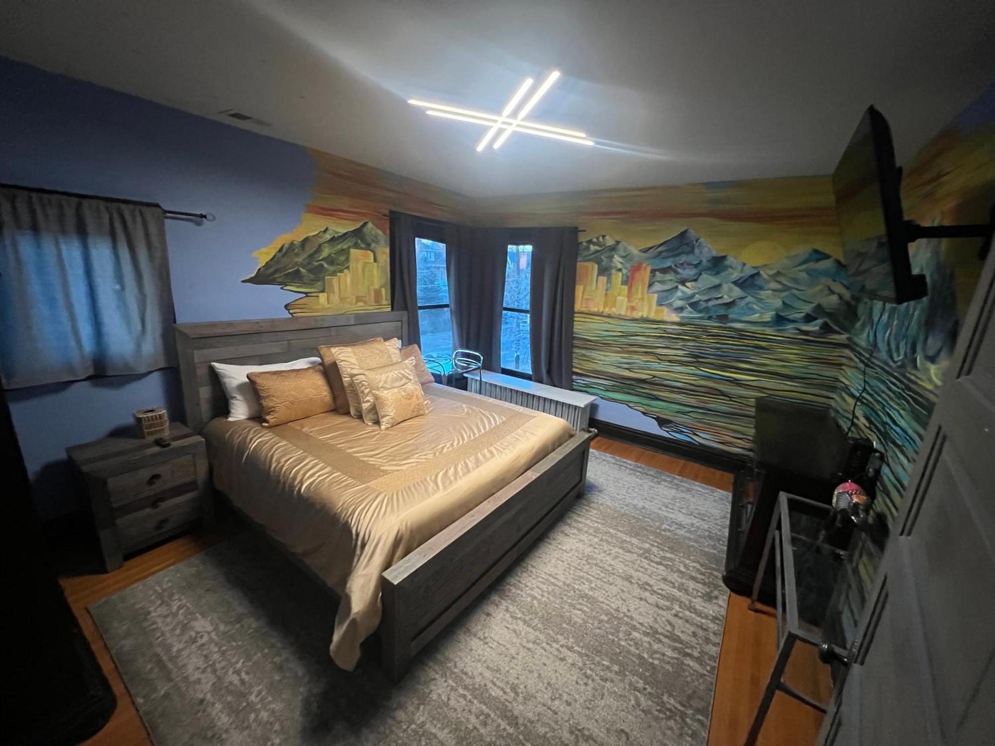5 Bedroom Luxurious-gem Mansion In Heart Of * Denver