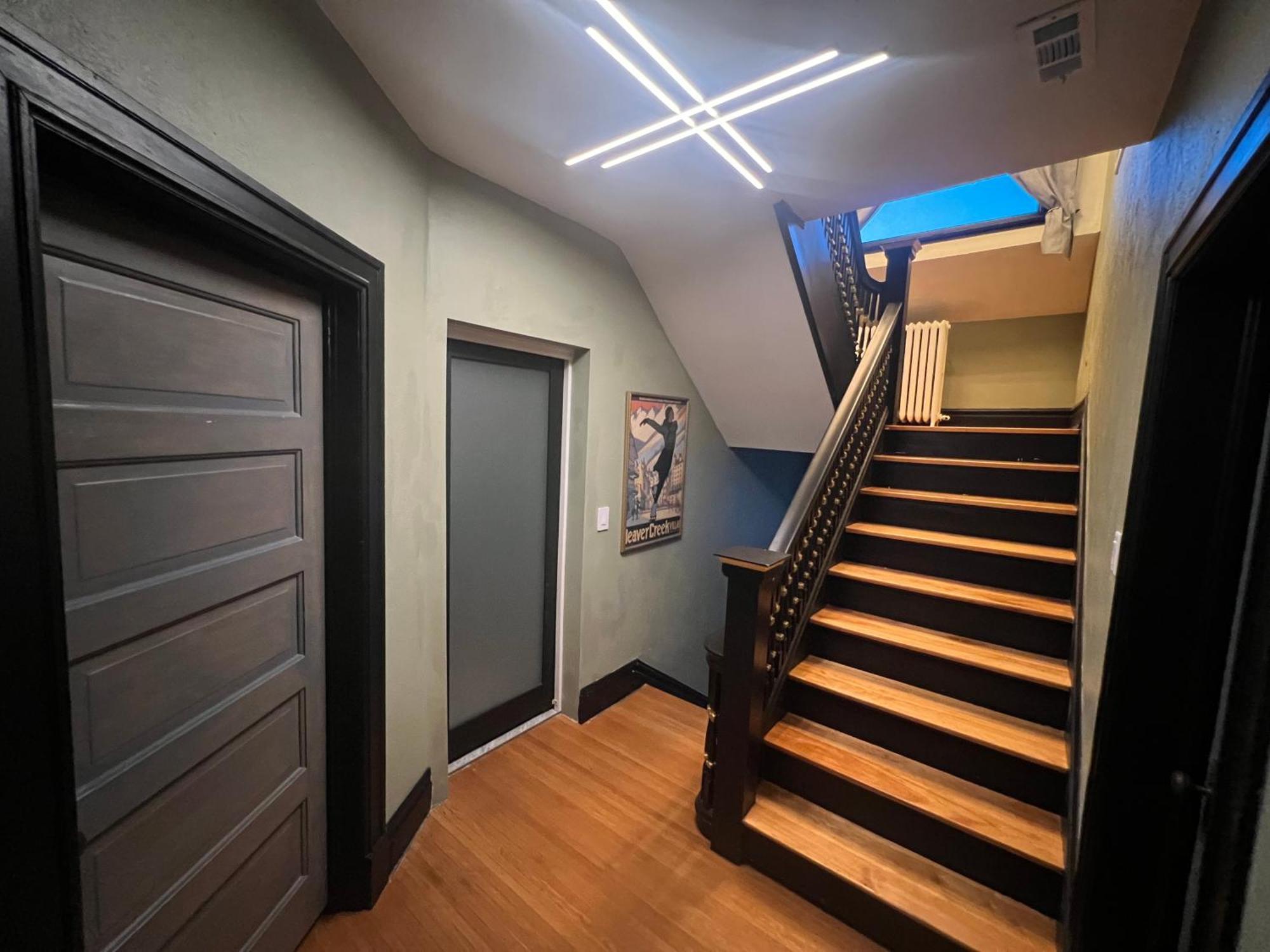 5 Bedroom Luxurious-gem Mansion In Heart Of Denver