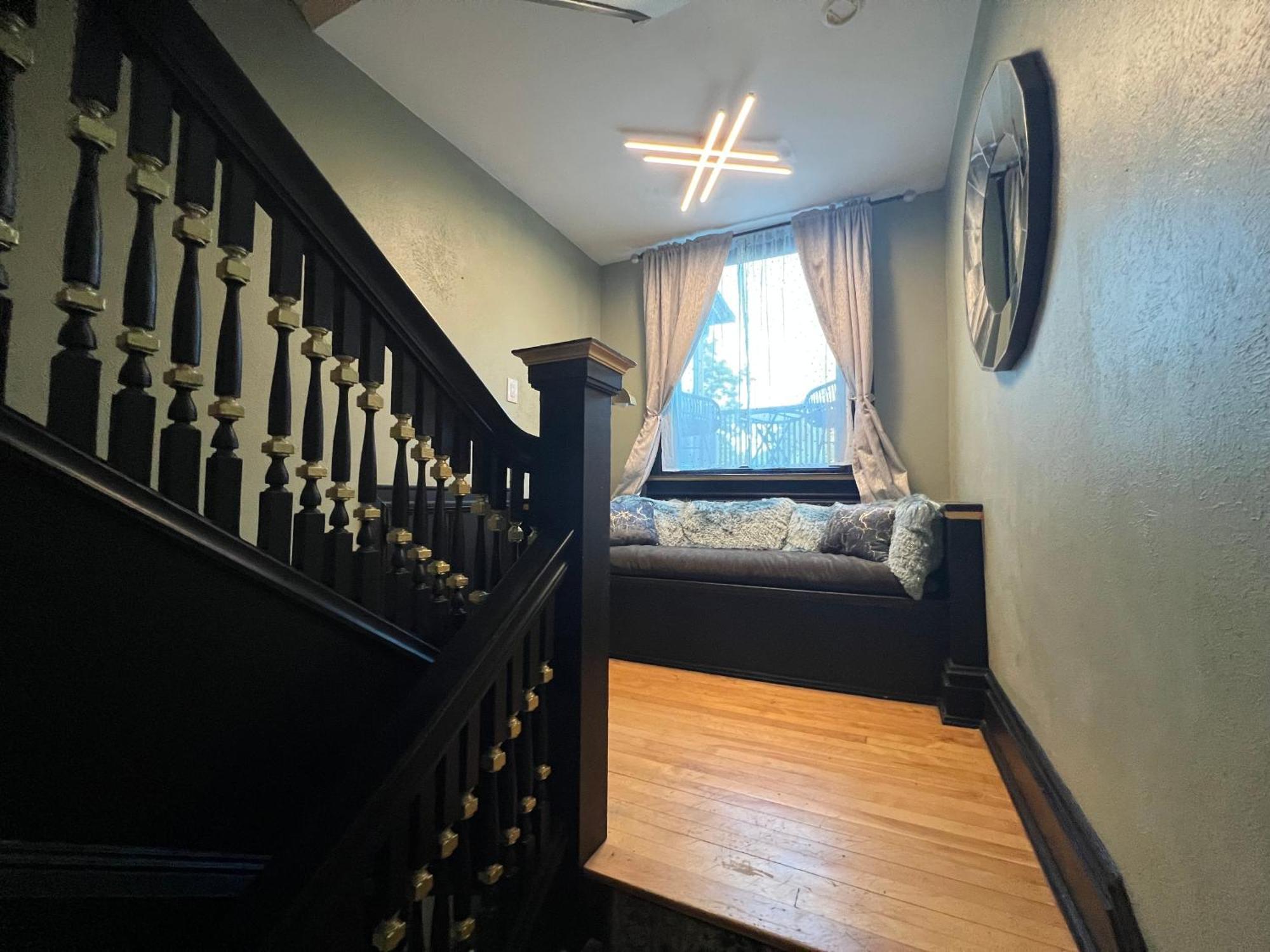 5 Bedroom Luxurious-gem Mansion In Heart Of Holiday home