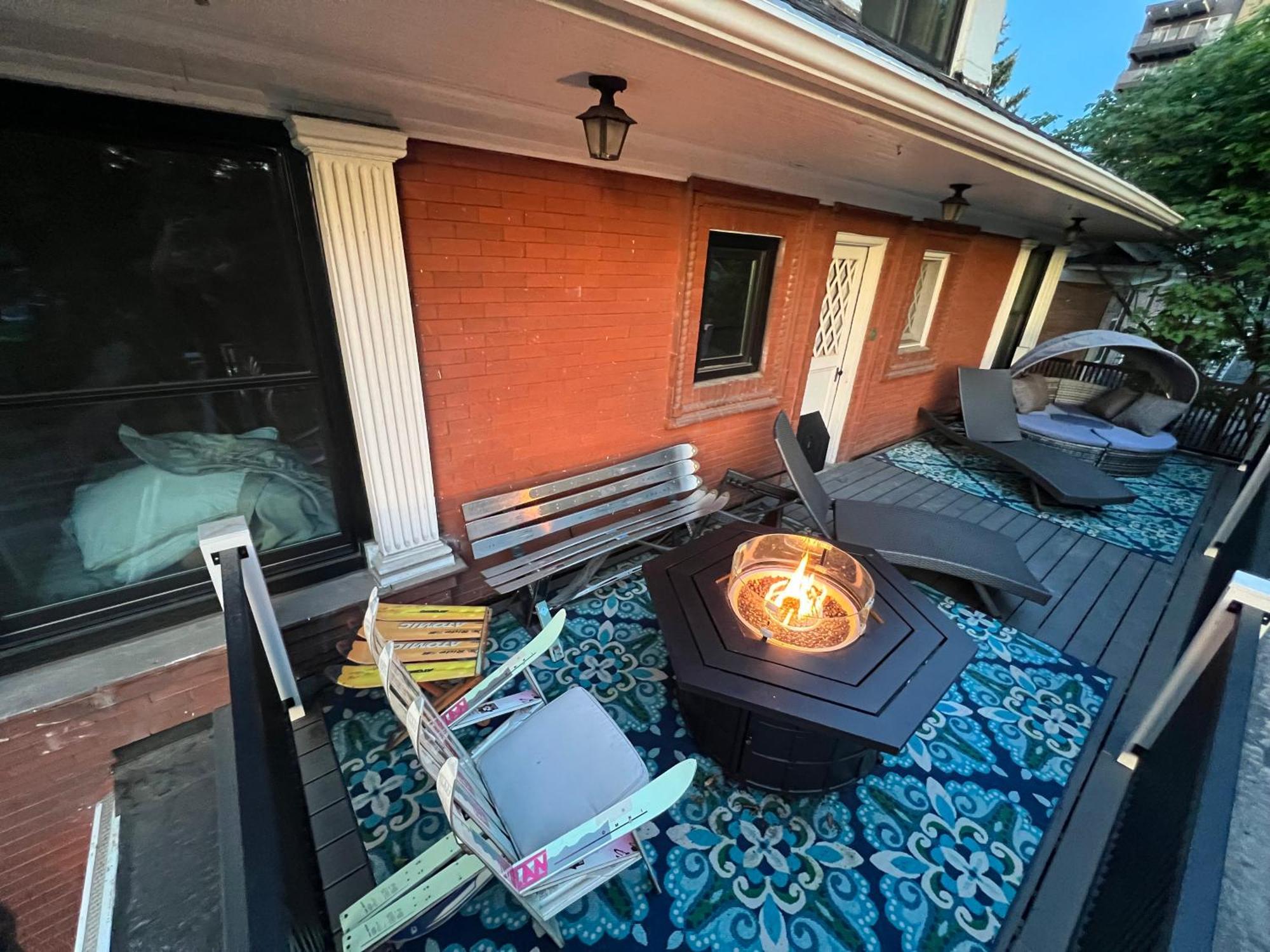 Holiday home 5 Bedroom Luxurious-gem Mansion In Heart Of *
