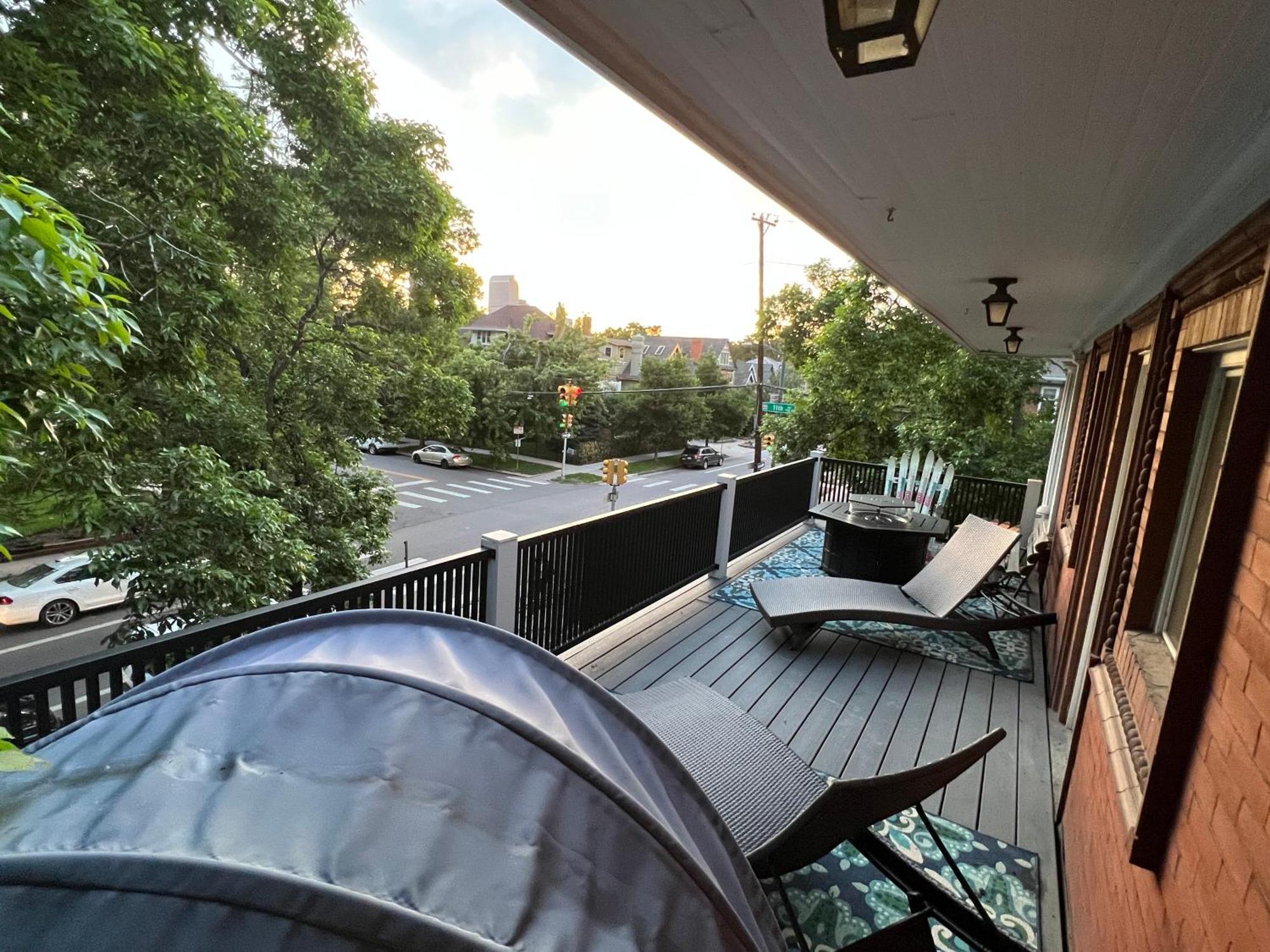 5 Bedroom Luxurious-gem Mansion In Heart Of Denver