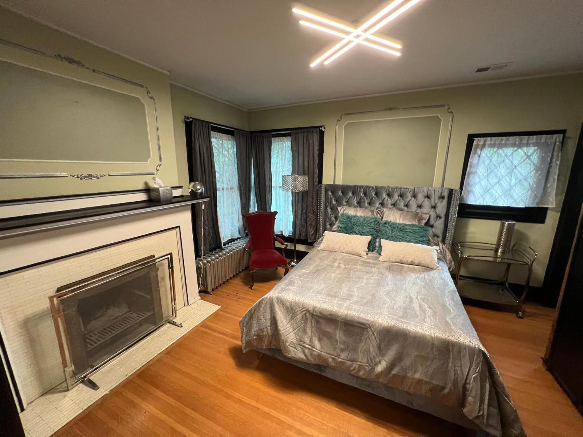 5 Bedroom Luxurious-gem Mansion In Heart Of Holiday home