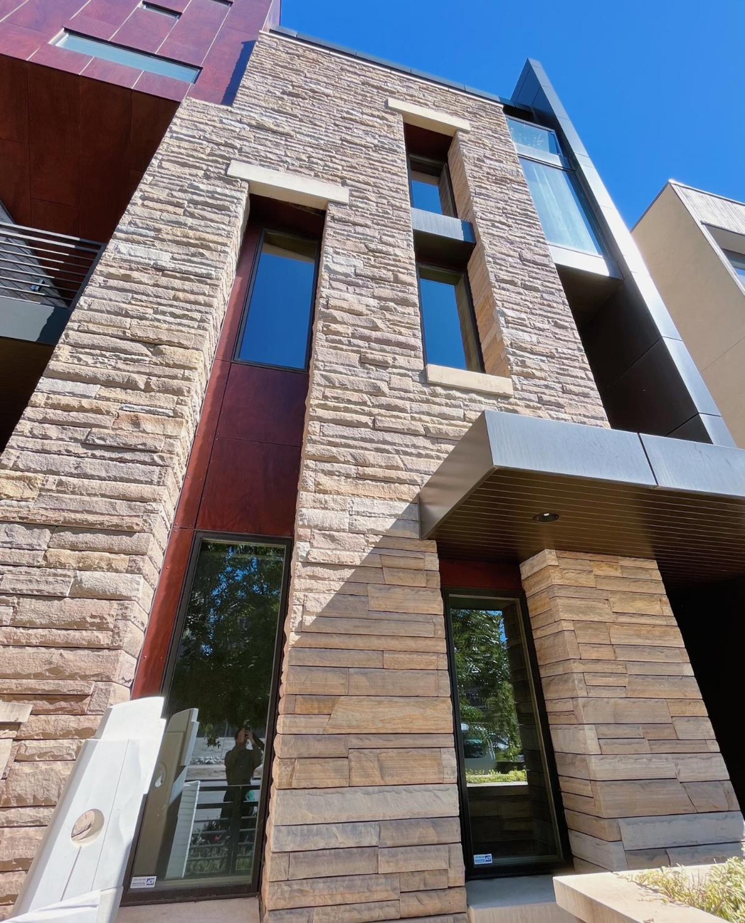 Luxe 4 Bed 5 Bath With Parking Walk To Capitol, Convention Center, Museums And Shops Holiday home Denver