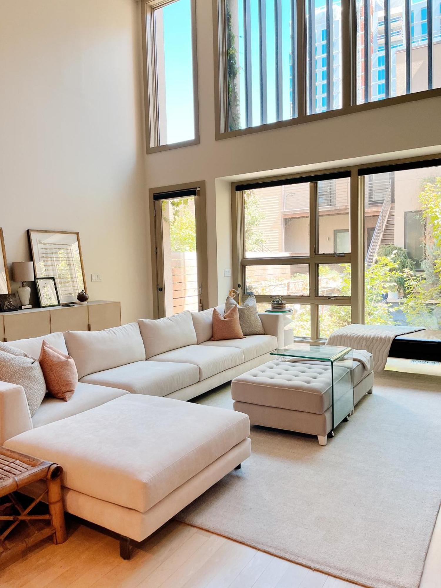 Luxe 4 Bed 5 Bath With Parking Walk To Capitol, Convention Center, Museums And Shops *
