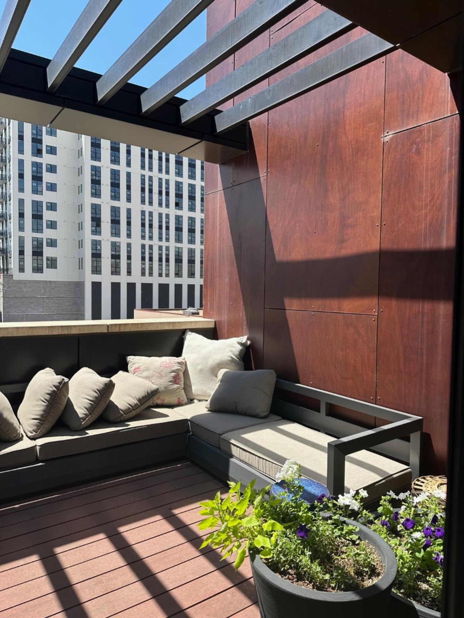 Luxe 4 Bed 5 Bath With Parking Walk To Capitol, Convention Center, Museums And Shops * Denver