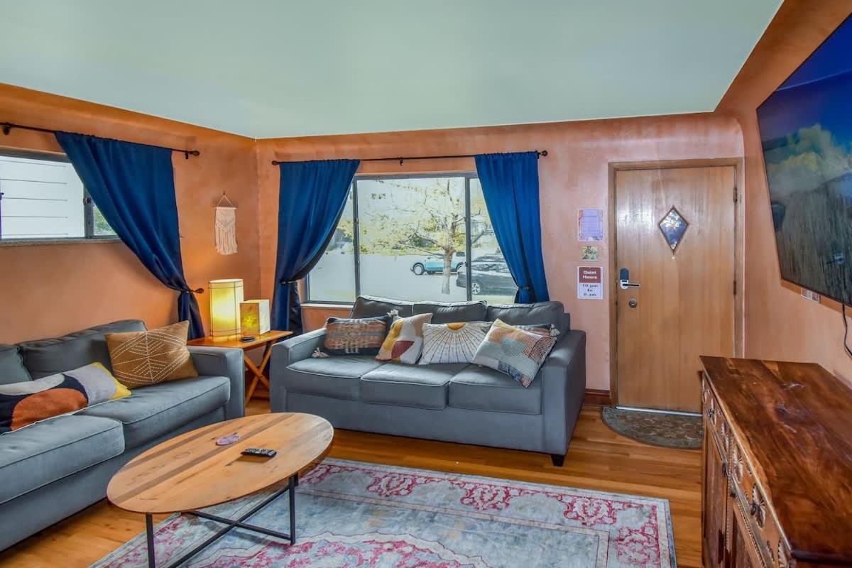 Charming Two Bedroom Family In Coveted Neighborhood Holiday home Denver
