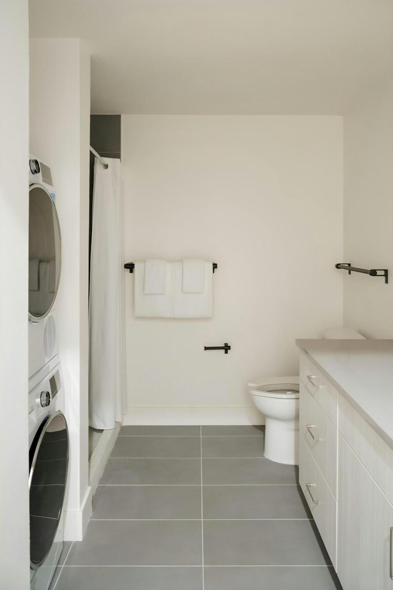 Sonder Ceros Rino Aparthotel *