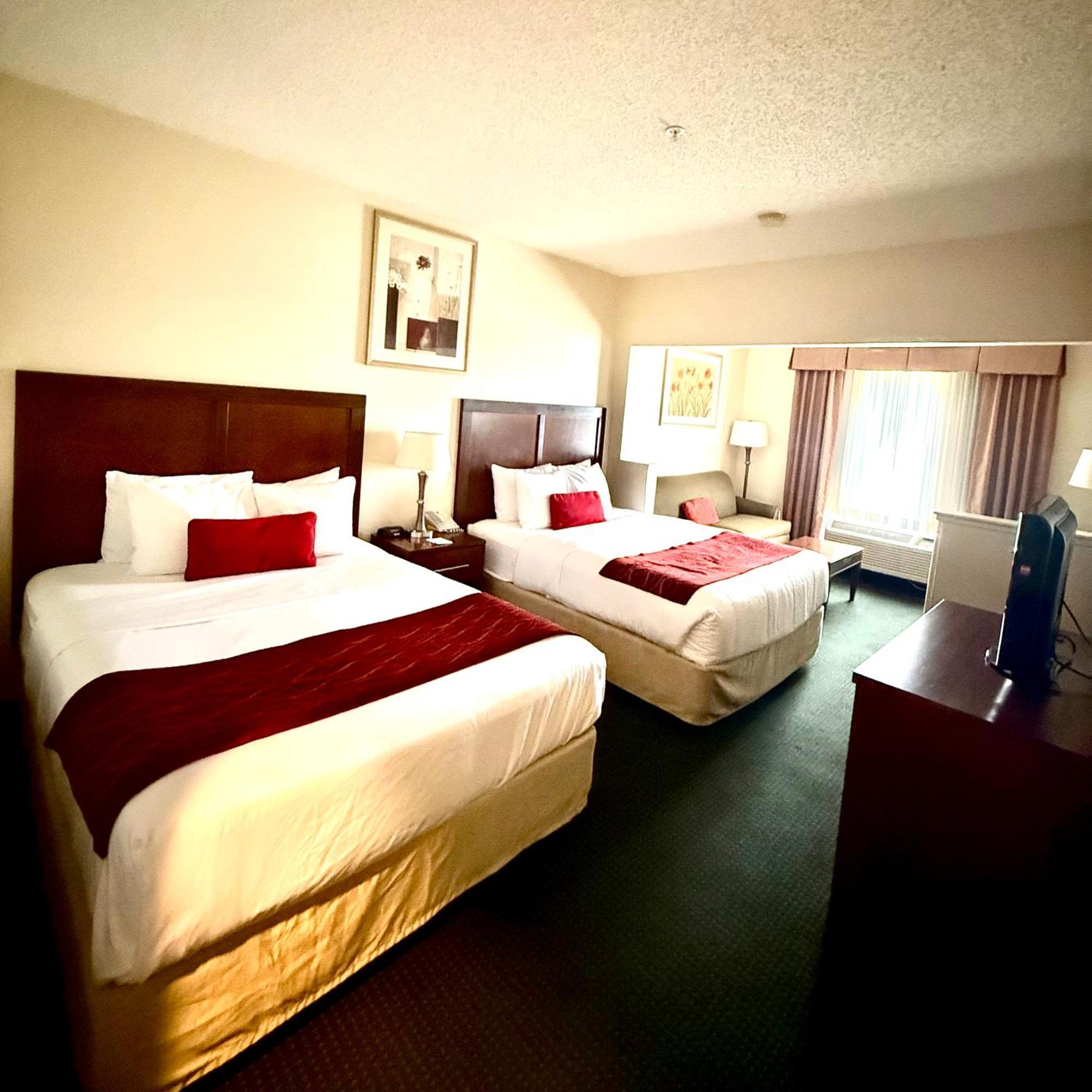 Ramada By Wyndham International Airport