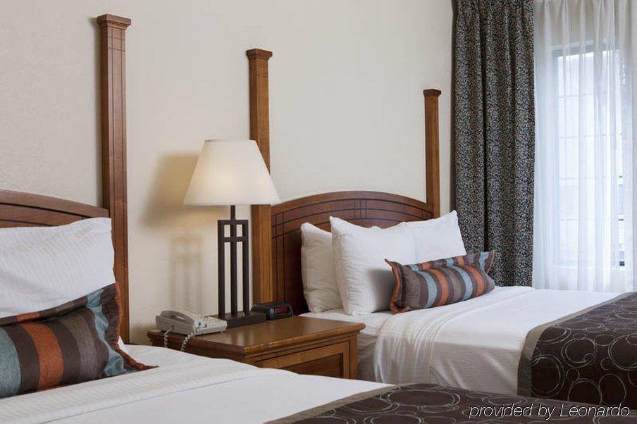Staybridge - Cherry Creek By Ihg Hotel 3*