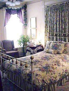 Castle Marne Bed & Breakfast Bed & Breakfast