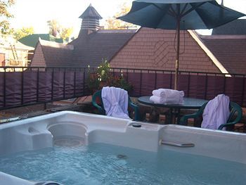 Castle Marne Bed & Breakfast 4* Denver