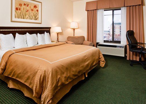 Ramada By Wyndham International Airport Hotel Denver
