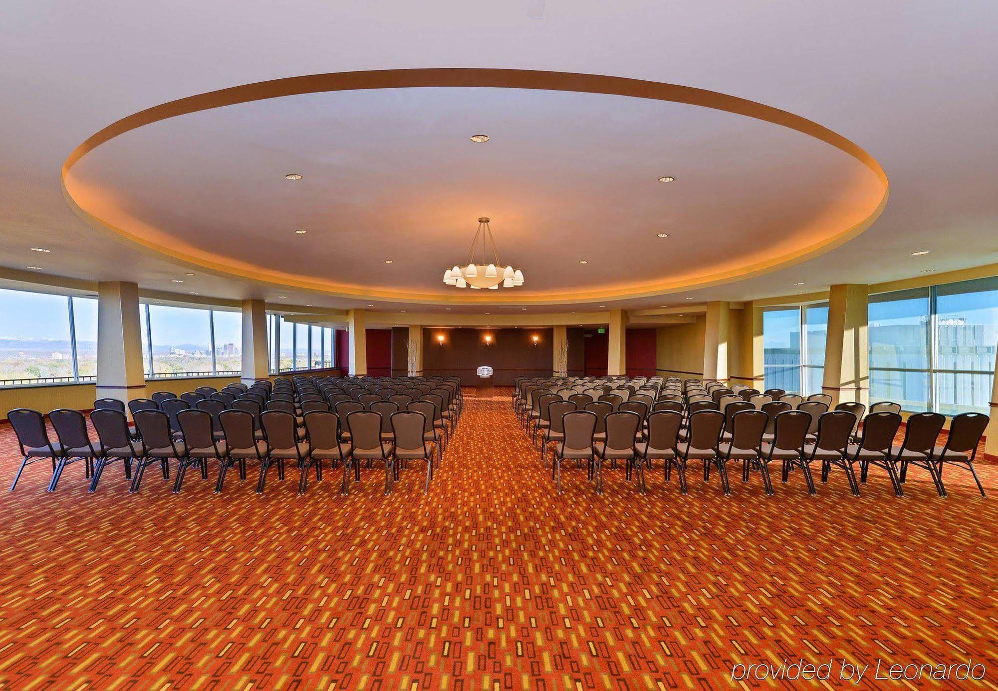 Courtyard By Marriott Cherry Creek Hotel Denver