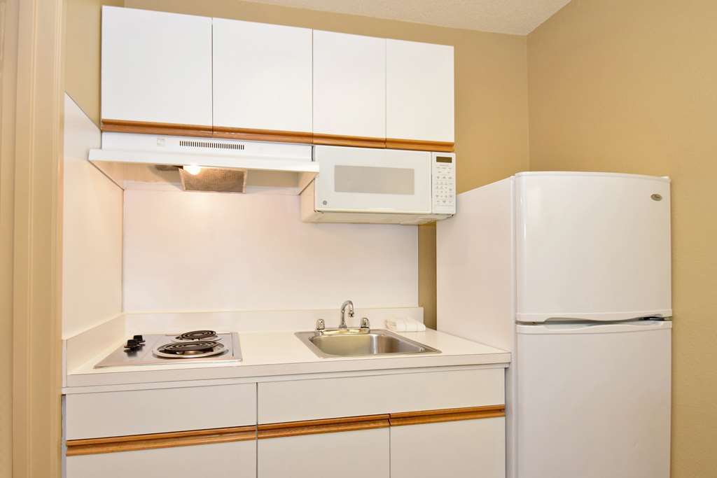Economy Dtc Hotel
